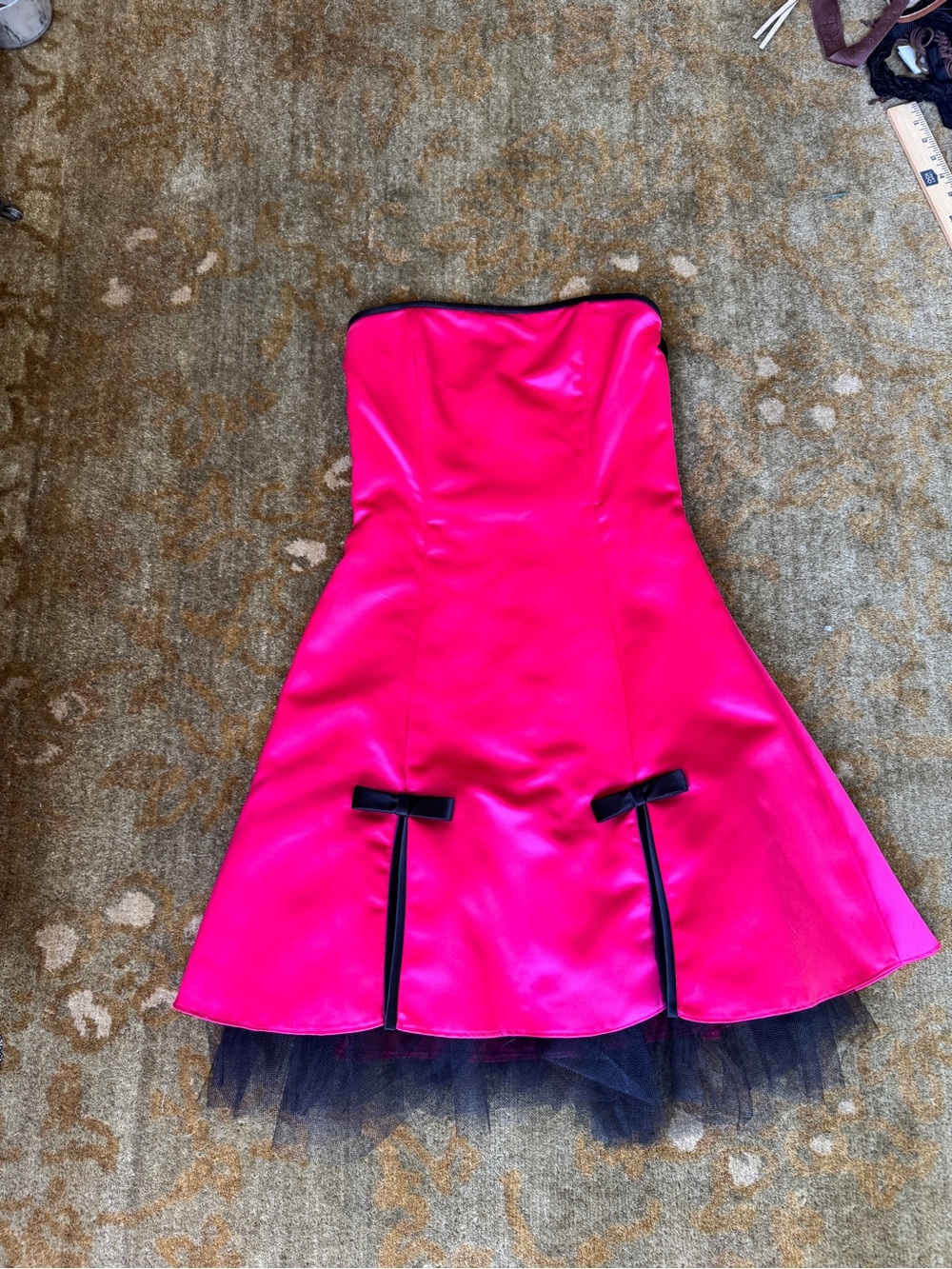 Jessica McClintock for Gunne Sax Hot Pink Strapless Party Dress with Black Trim